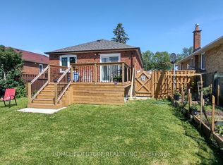 224 Ellington Dr, Toronto, ON M1R 3Y4