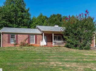 523 Indian Trl, Taylors, SC 29687