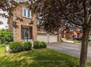 125 Hopewell Rd, Oakville, ON L6H5Z1