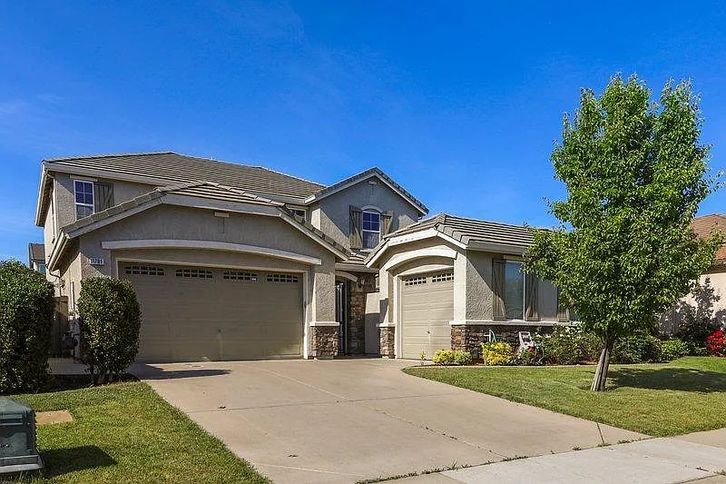11781 Corino Way photo 1