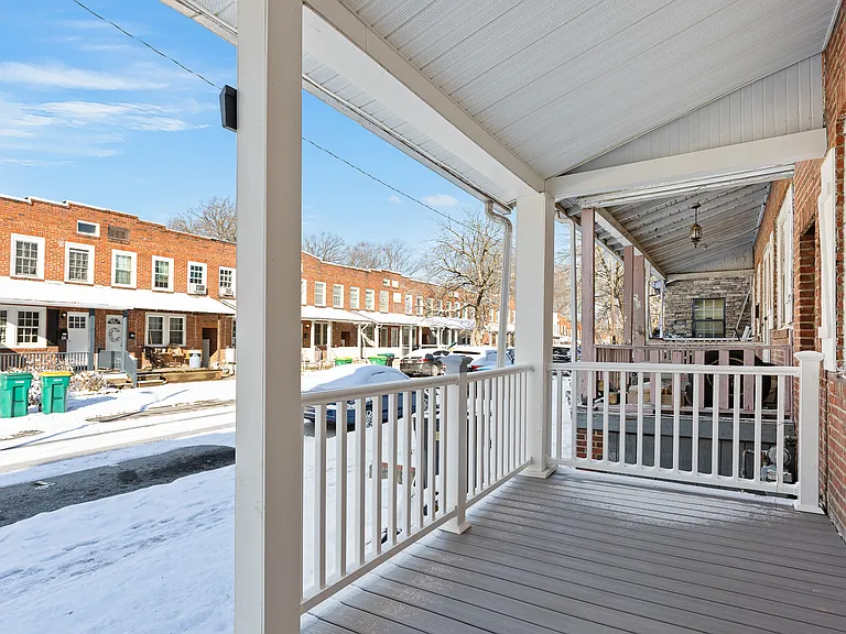 19 Denham Ave — Photo 15