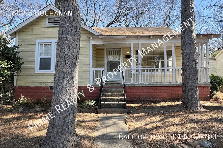 1809 S Buchanan St