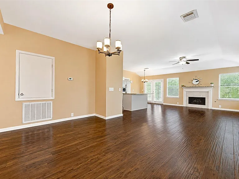 6323 Canyon Rock Way — Photo 6