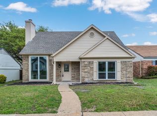 326 Chancellorsville Dr, Mesquite, TX 75149