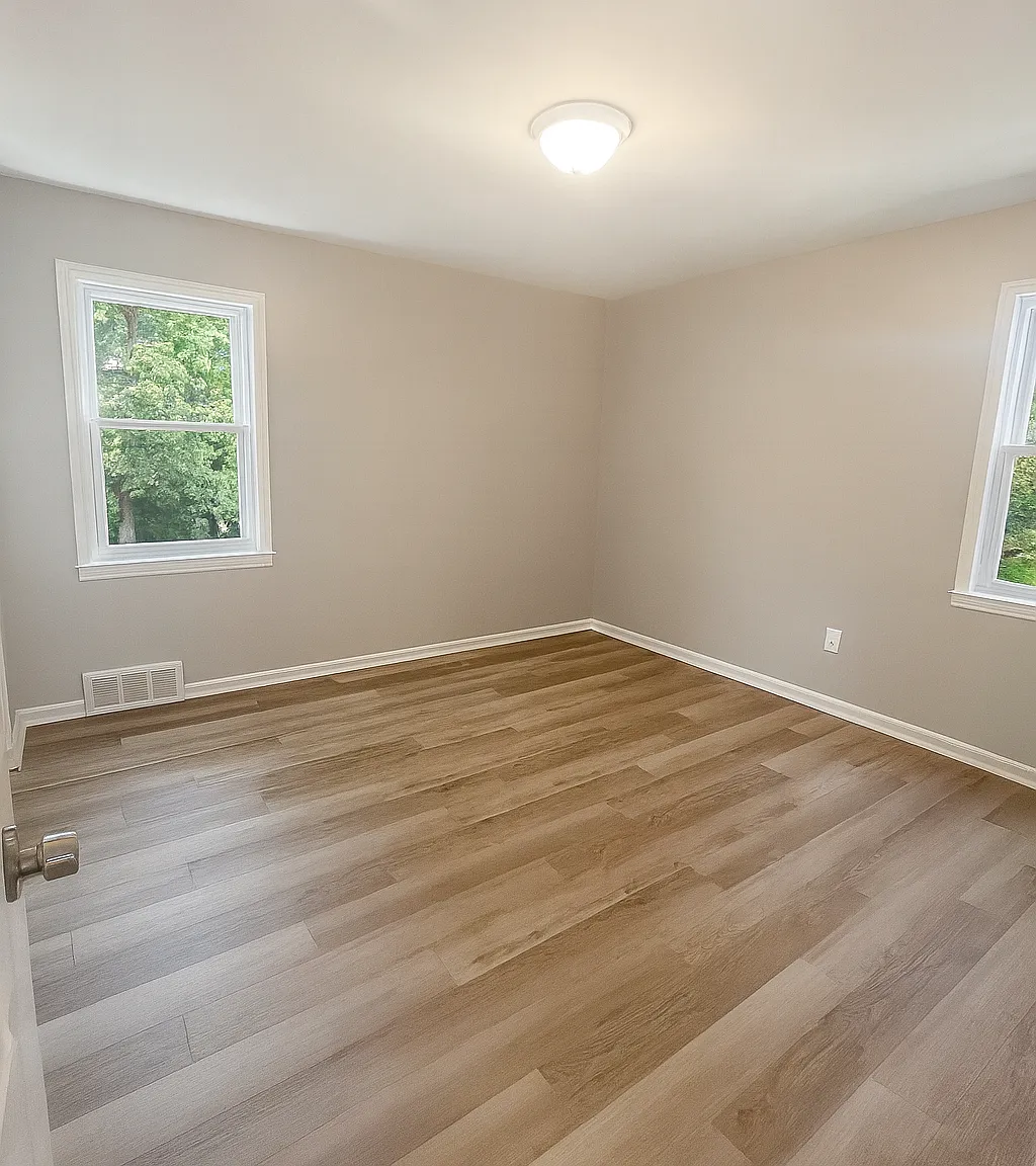 3 bed, 1182 sqft, $1,450 — Photo 3