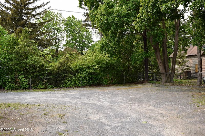 3rd image of 63 Elm Street