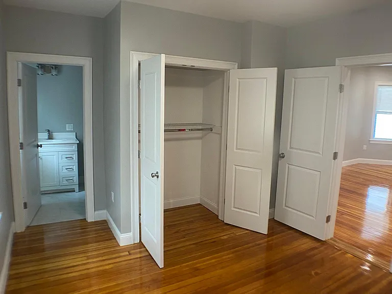 27 Juliette St — Photo 17
