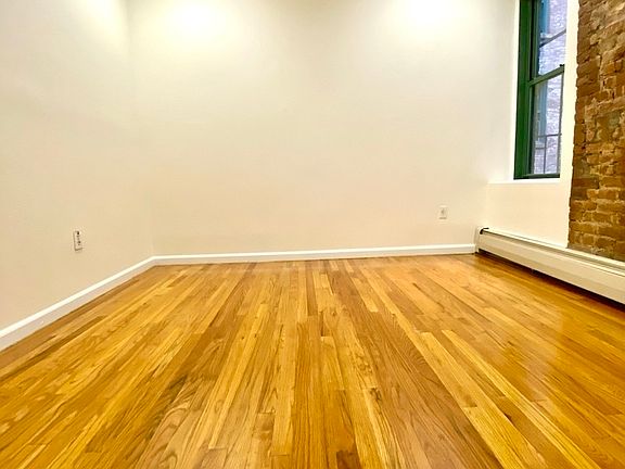 5th image of 527 E 78th St APT 1B