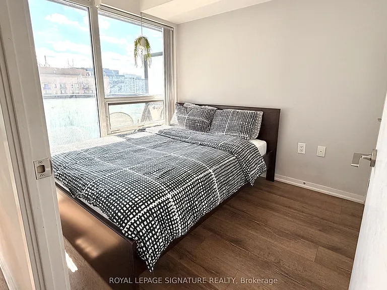 36 Lisgar St #2018 — Photo 13