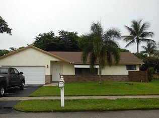 4760 SW 57th Ter, Davie, FL 33314