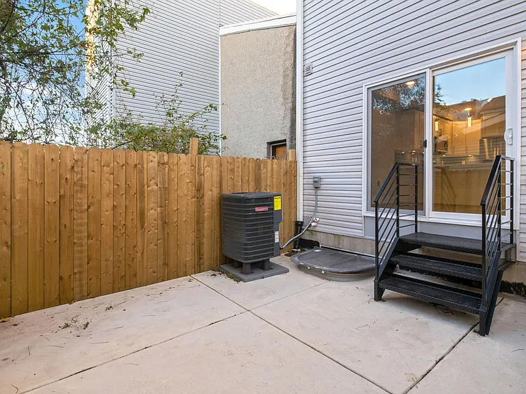 1302 N Marshall St #2 — Photo 47