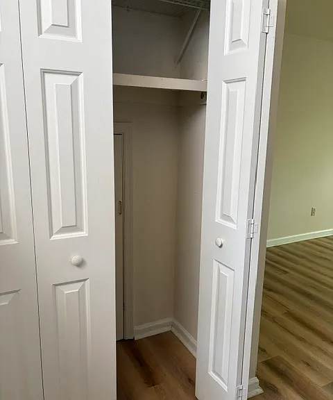 124 Governor Berkeley Rd #11 — Photo 5