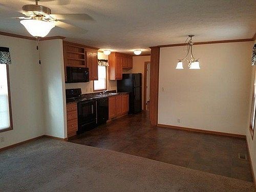 1st image of 10887 Pomona St