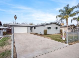 4937 E Illinois Ave, Fresno, CA 93727