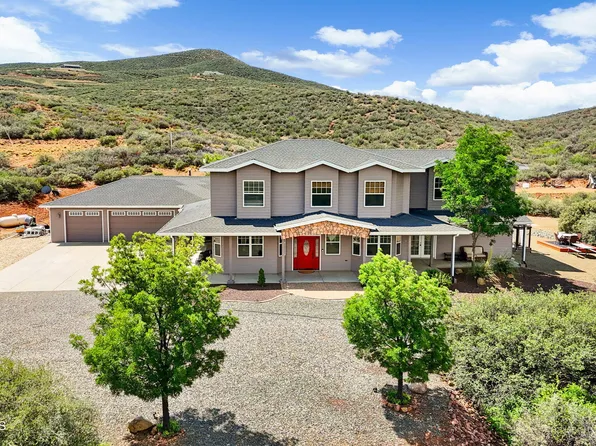 930 S Kerasi Ct, Dewey, AZ 86327