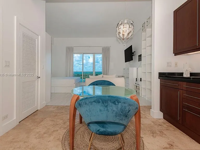 2301 Collins Ave #1629 — Photo 10