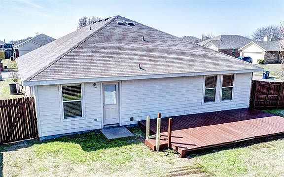 2nd image of 2708 Melanie Dr