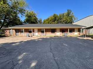 203 S Boone St #D, Lavaca, AR 72941