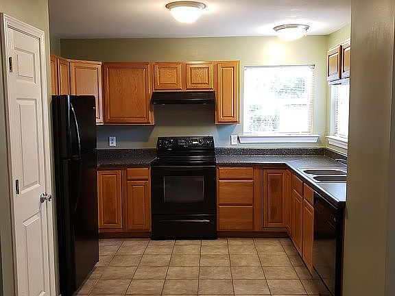 4th image of 6935 Oakhurst Dr