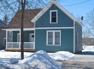 717 7th St, Prairie Du Sac, WI 53578