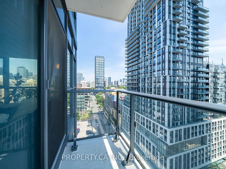 159 Dundas St E #1506 — Photo 15