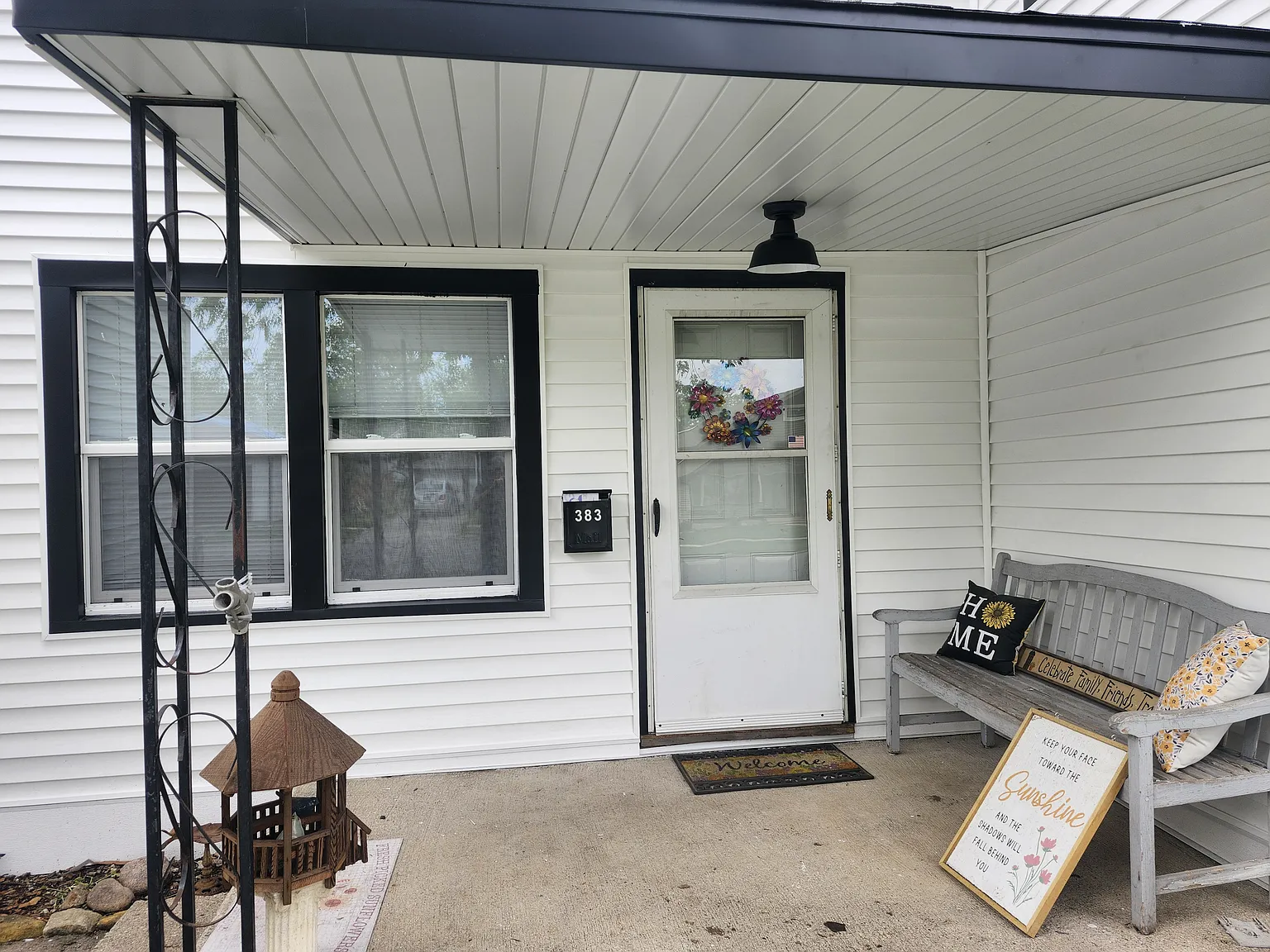 S Blaine Ave, Bradley — Photo 1