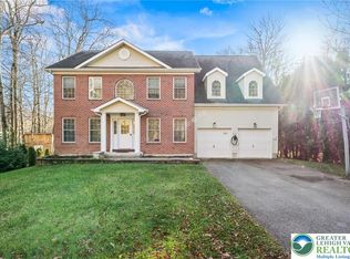 2121 Warwick Cir, Tobyhanna, PA 18466