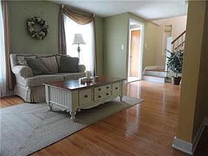 5th image of 149 Abbington Ave