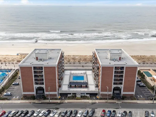 230 W Broadway #110, Long Beach, NY 11561