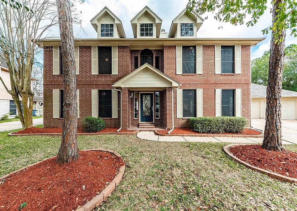 1st image of 901 Chesterwood Dr
