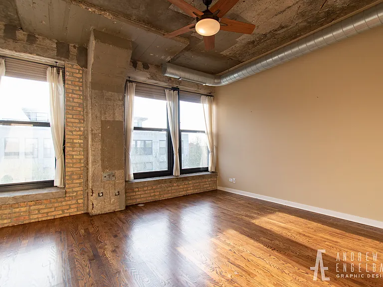 1069 W 14th Pl #301 — Photo 5