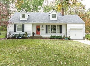 7168 Buena Vista St, Prairie Village, KS 66208