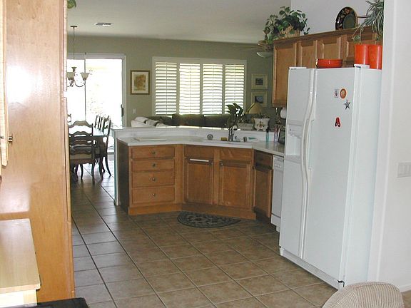 Kitchen w/dining rm view