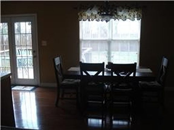 3rd image of 4021 Challis Dr