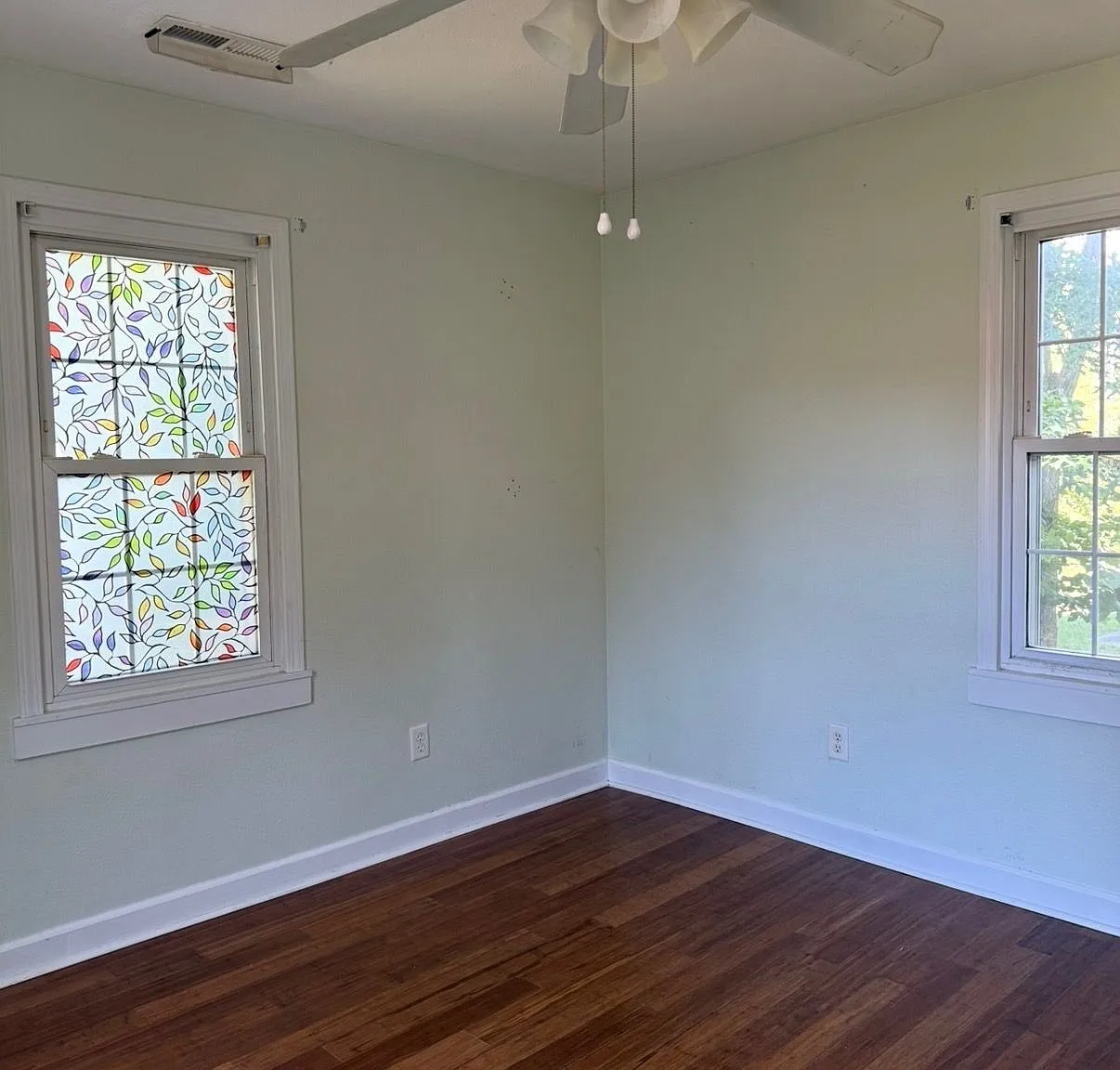 2 bed, 1.0 bath, 754 sqft, $1,000 — Photo 3