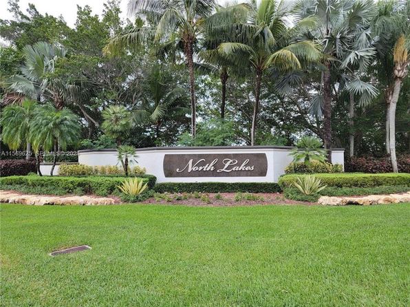 928 Falling Water Rd #928