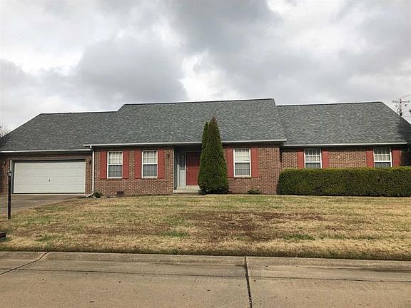2nd image of 4720 Huntington Pl