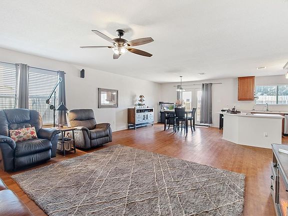 5th image of 211 Brandie Mac Ln