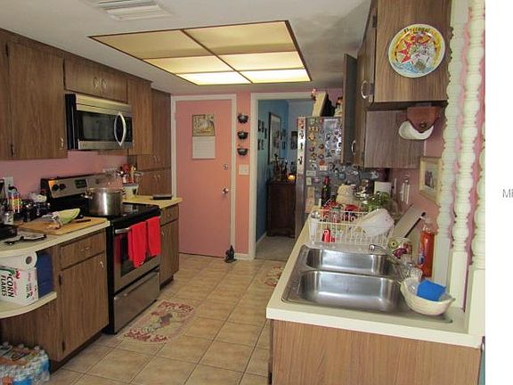 5th image of 2469 Burnice Dr