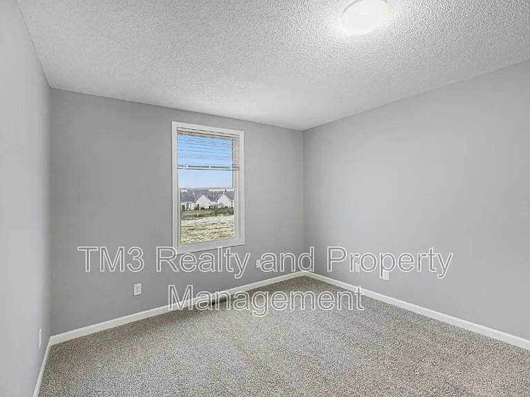 31642 W 174th St — Photo 9