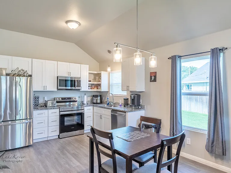 3233 Ann Arbor Ln — Photo 24