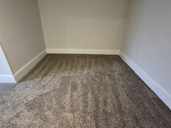3rd image of 509 S Centre St #2
