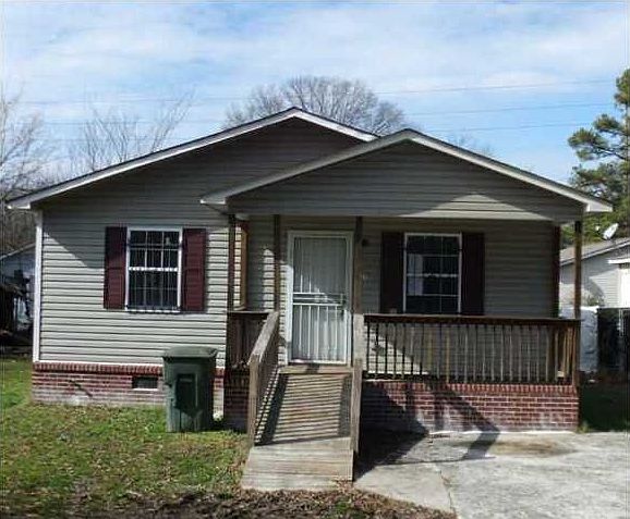 1st image of 2611 Orton St