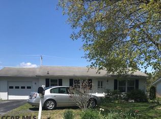 103 Honeysuckle Dr, Boalsburg, PA 16827