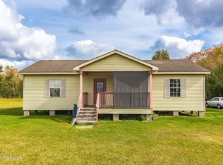 664 Cottage Ln, Church Pt, LA 70525