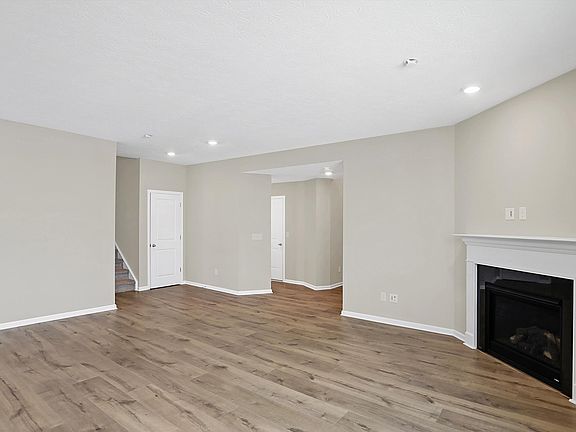 5th image of 16932 Adler Ln