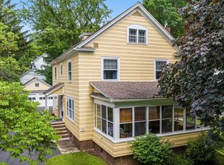 935 Comstock Ave, Syracuse, NY 13210