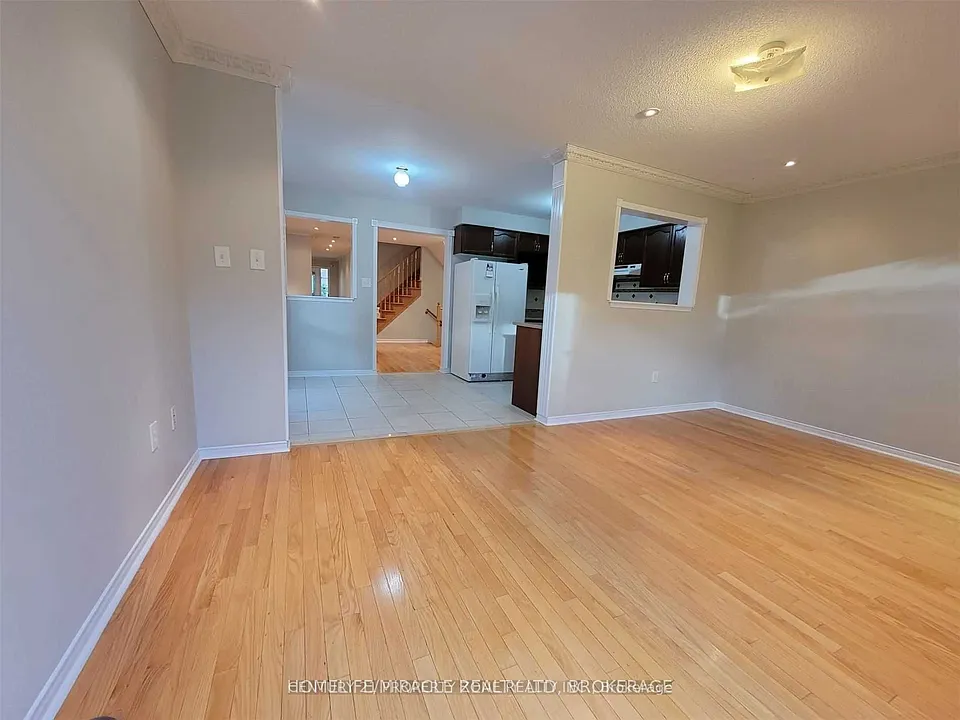 8 Galtee Rd