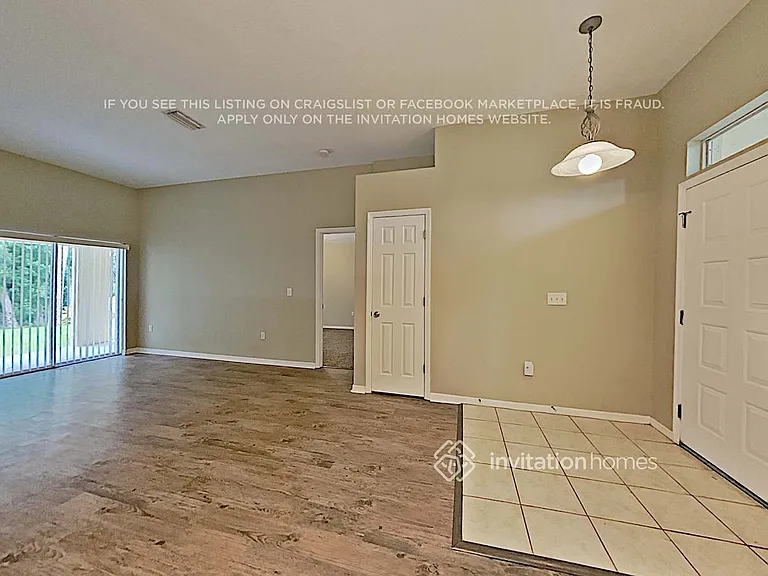 6138 36th Ln E — Photo 4