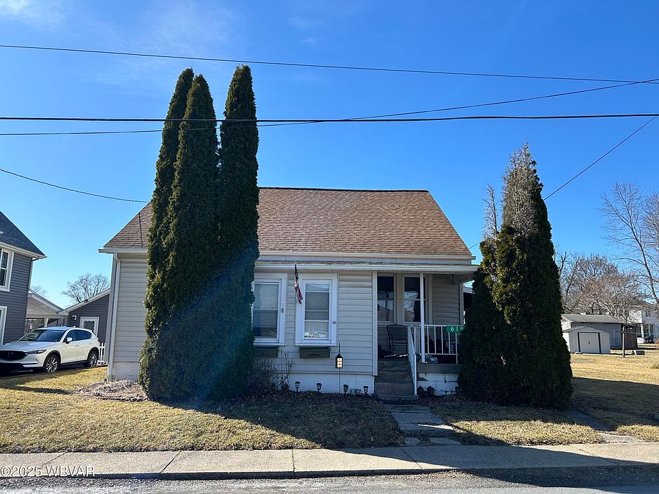 1st image of 619 E Park St
